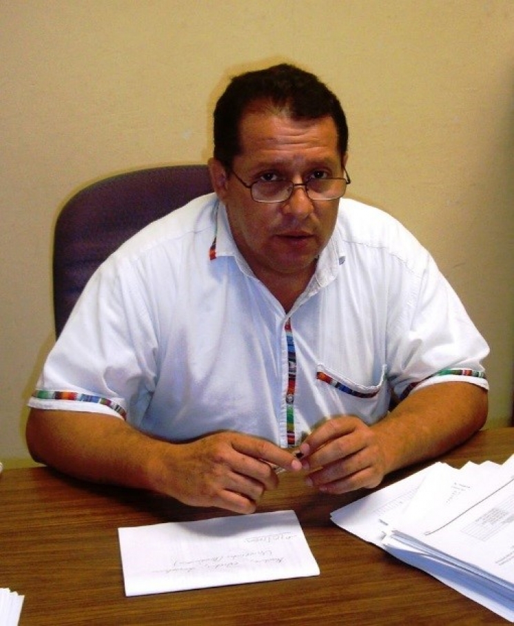 Dr. Armando Bueno Blanco