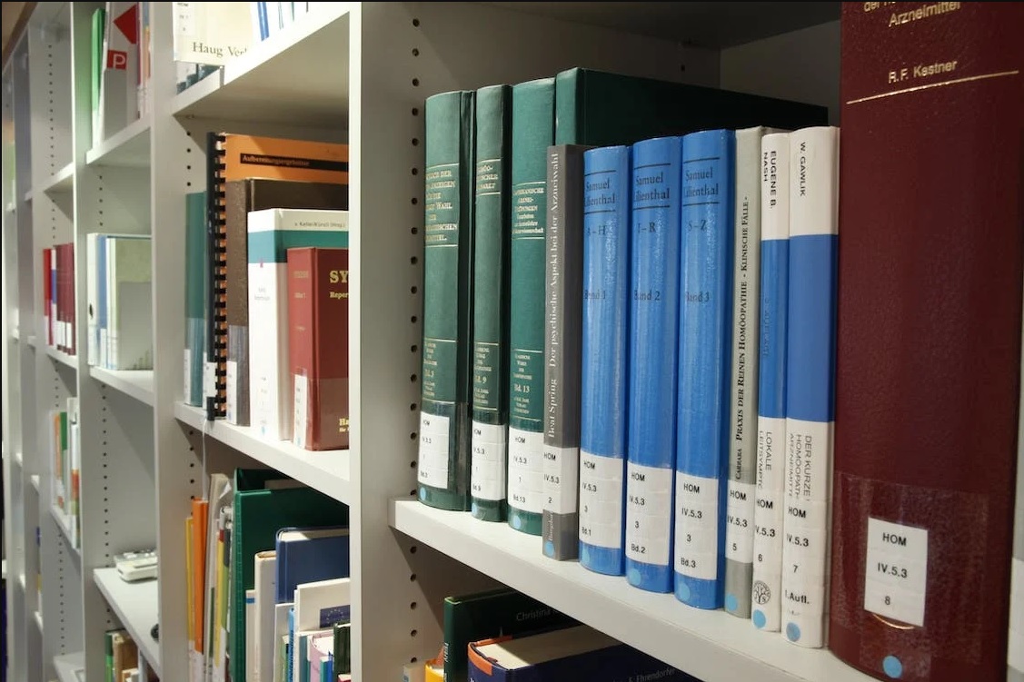 Formación de investigadores en competencias para la edición científica y para la  difusión de la ciencia en el siglo XXI