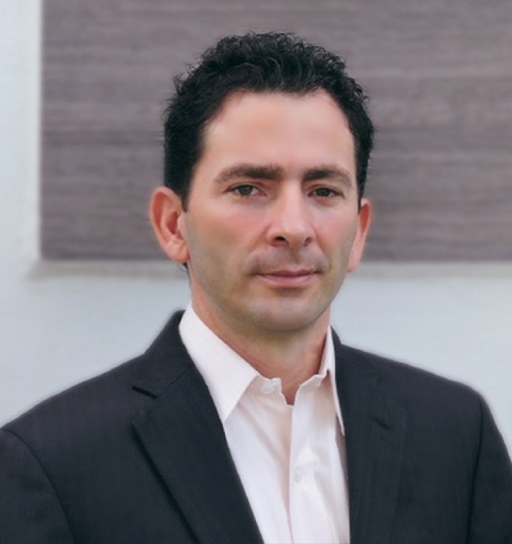 Dr. Carlos Alejandro Zarzar Charur